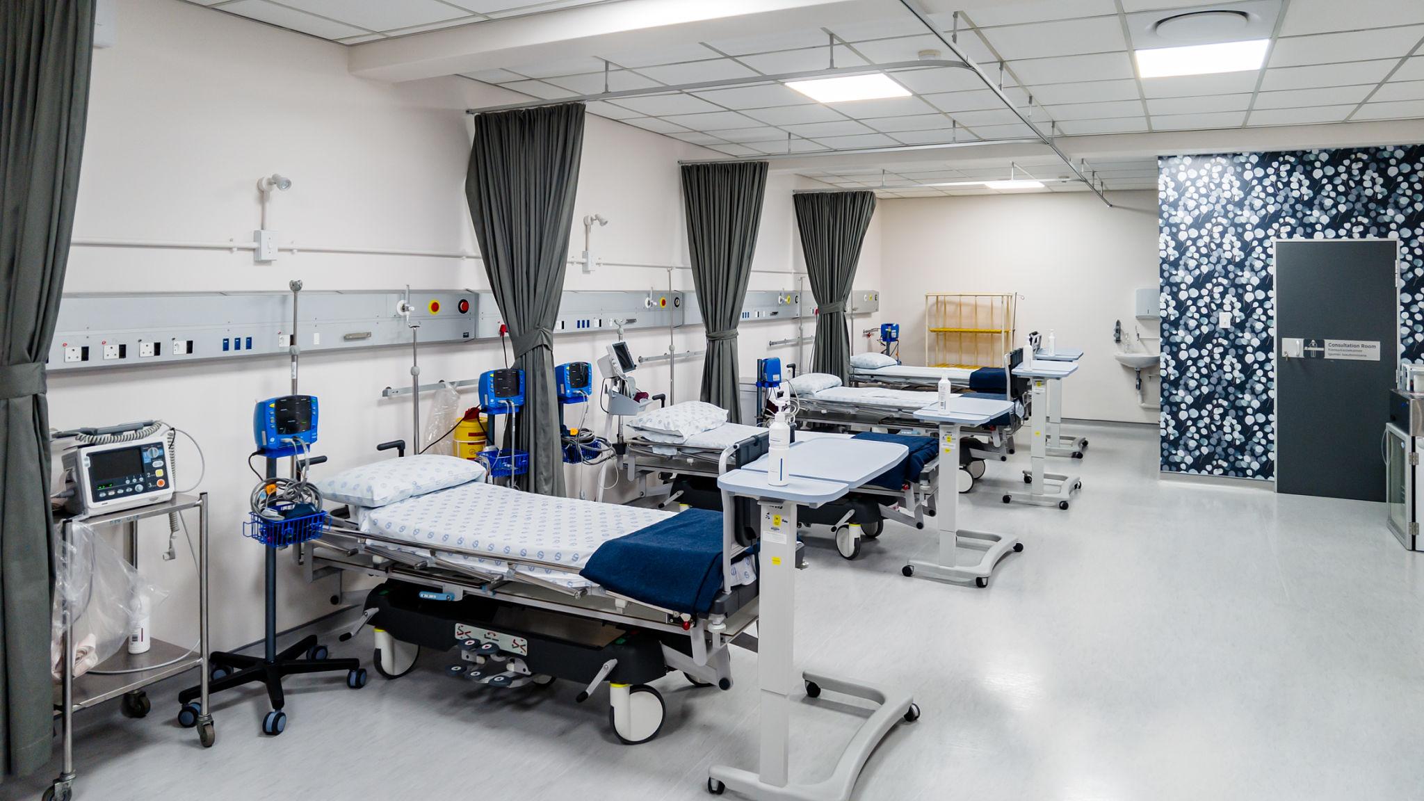 Hospital Beds & Rooms (27 Rooms)